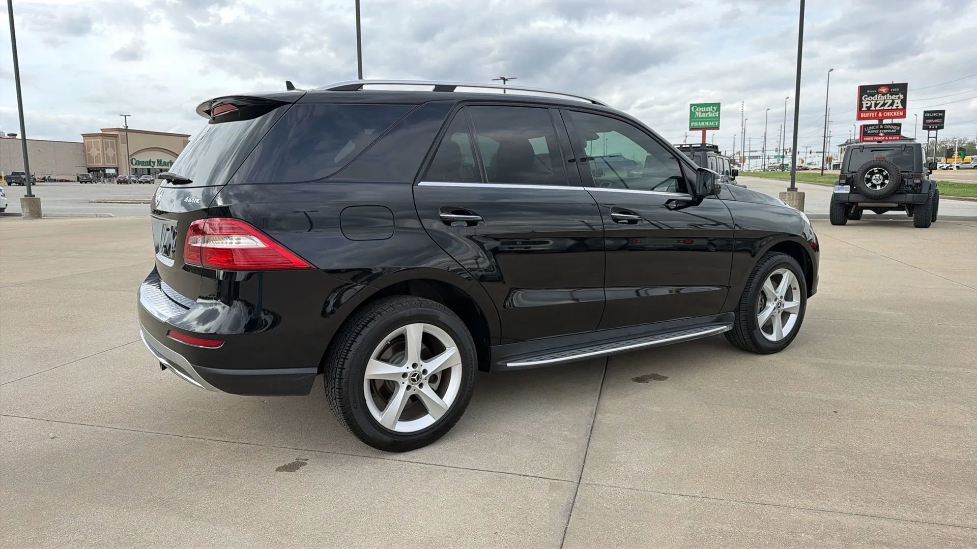 Used 2015 Mercedes-Benz ML 350 4MATIC image 21