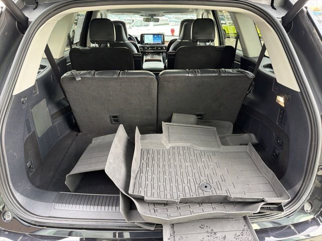 Used 2025 Lincoln Aviator Reserve w/ Equipment Group 201A image 31