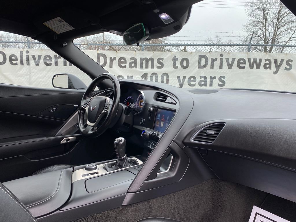 Used 2014 Chevrolet Corvette Stingray Coupe w/ Battery Protection Package image 18