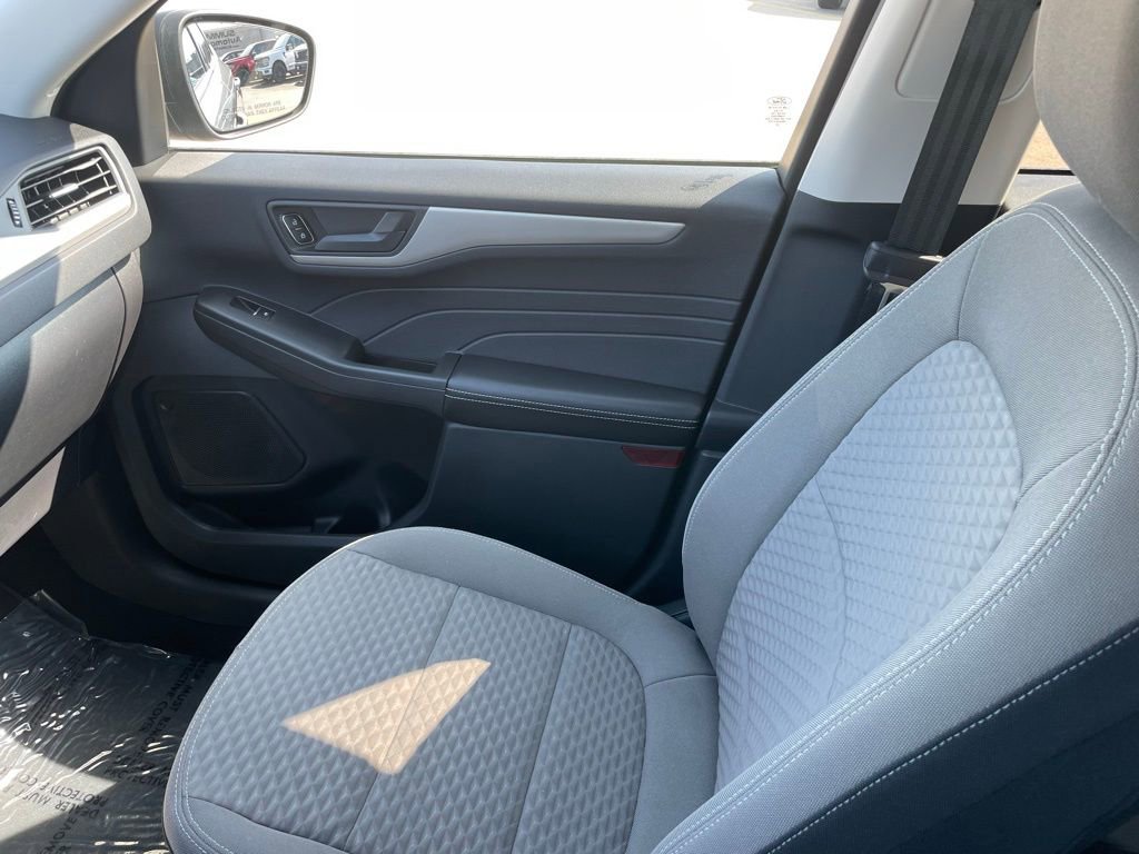 Used 2022 Ford Escape SE image 20