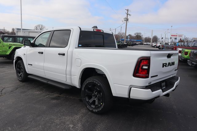 New 2026 RAM 1500 4x4 Crew Cab image 20