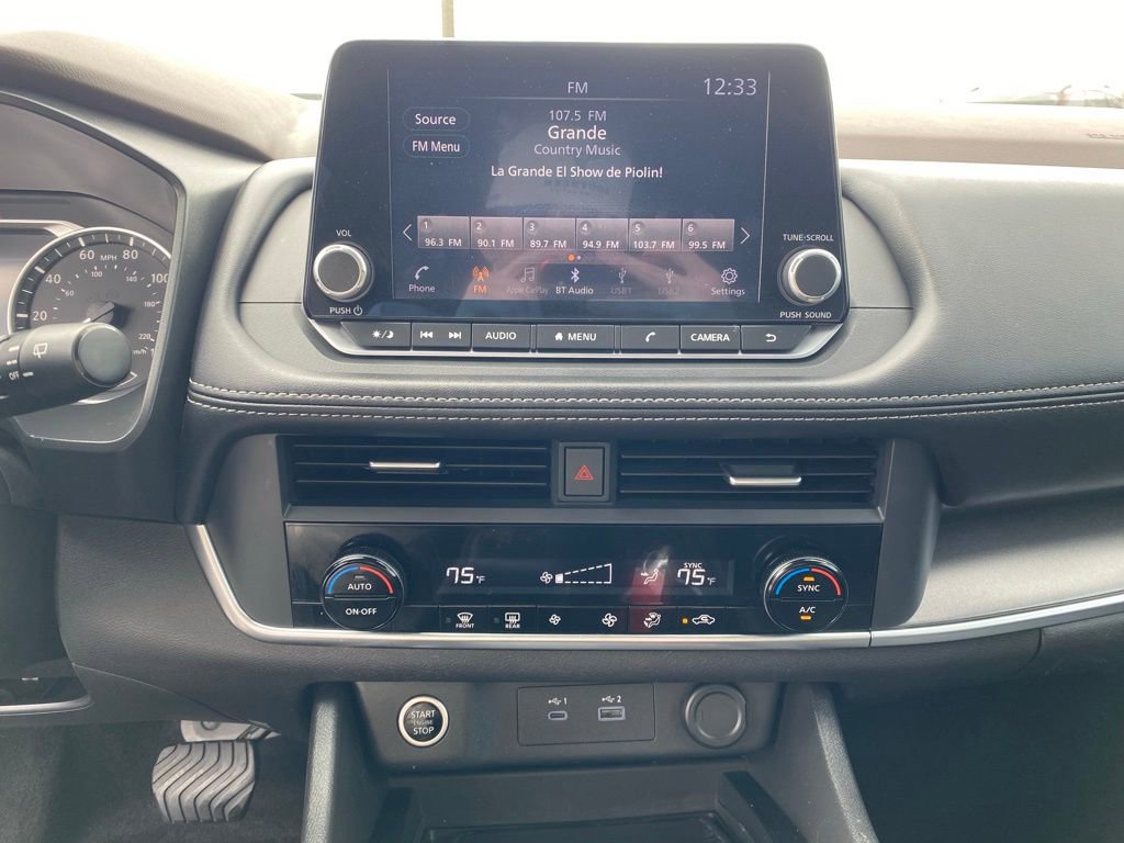 Used 2023 Nissan Rogue SV image 20