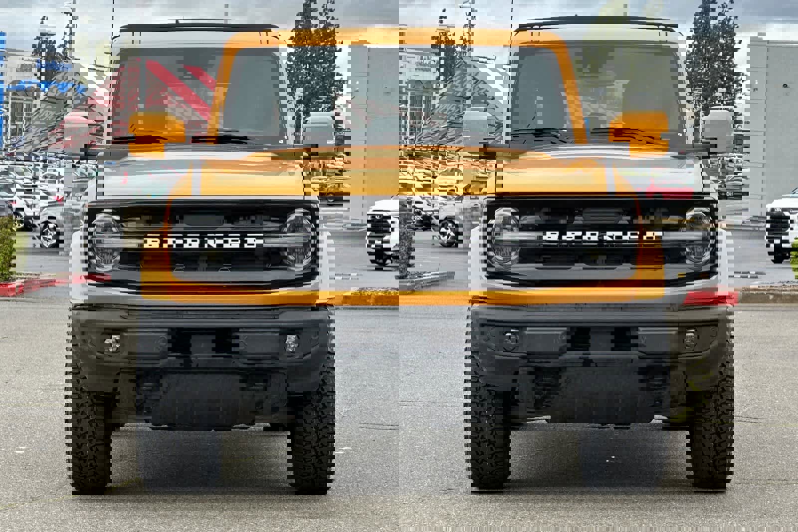 Used 2022 Ford Bronco Outer Banks image 10