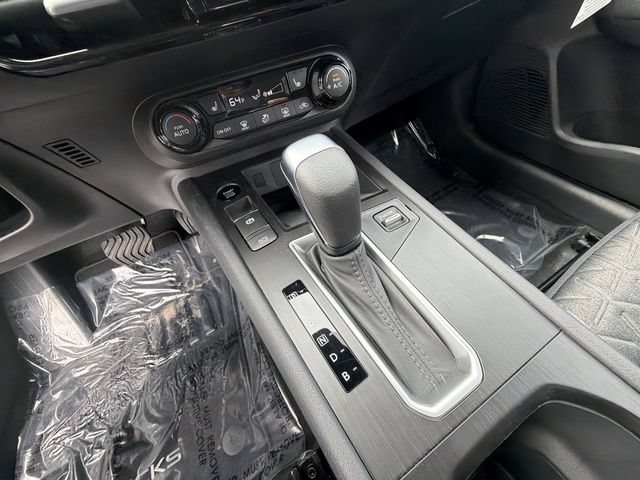 New 2026 Nissan Kicks SV w/ SV Premium Package AWD/4WD image 19
