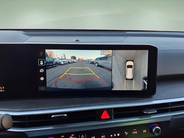 Used 2024 Kia Sorento SX Prestige w/ Sage Leather Package image 25