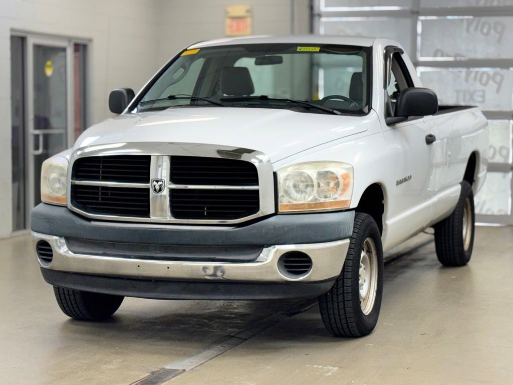 Used 2006 Dodge Ram 1500 Truck ST w/ Trailer Tow Group AWD/4WD image 4
