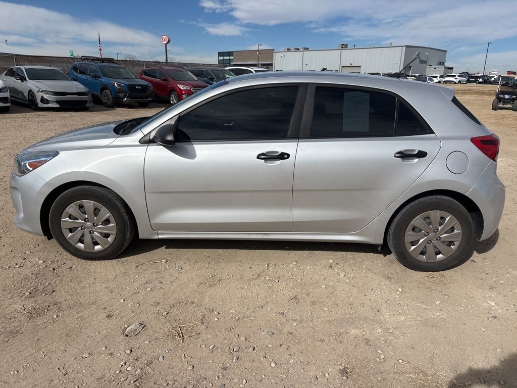 Used 2018 Kia Rio LX image 2