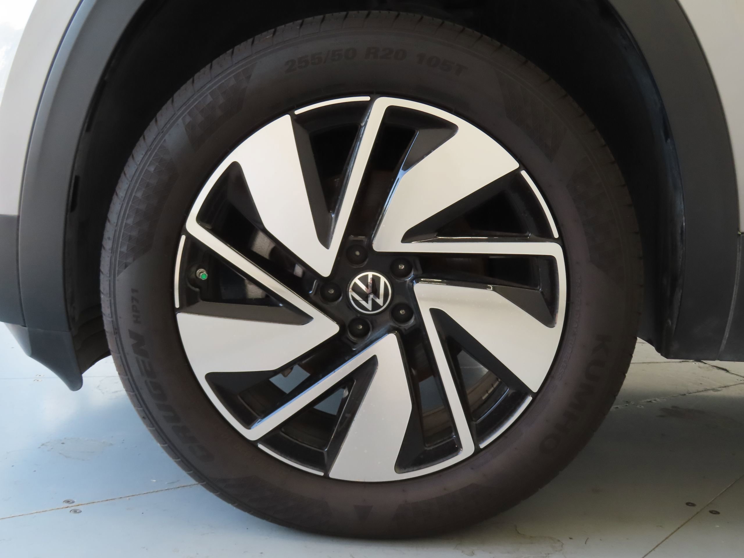 New 2025 Volkswagen Atlas SEL AWD/4WD image 30