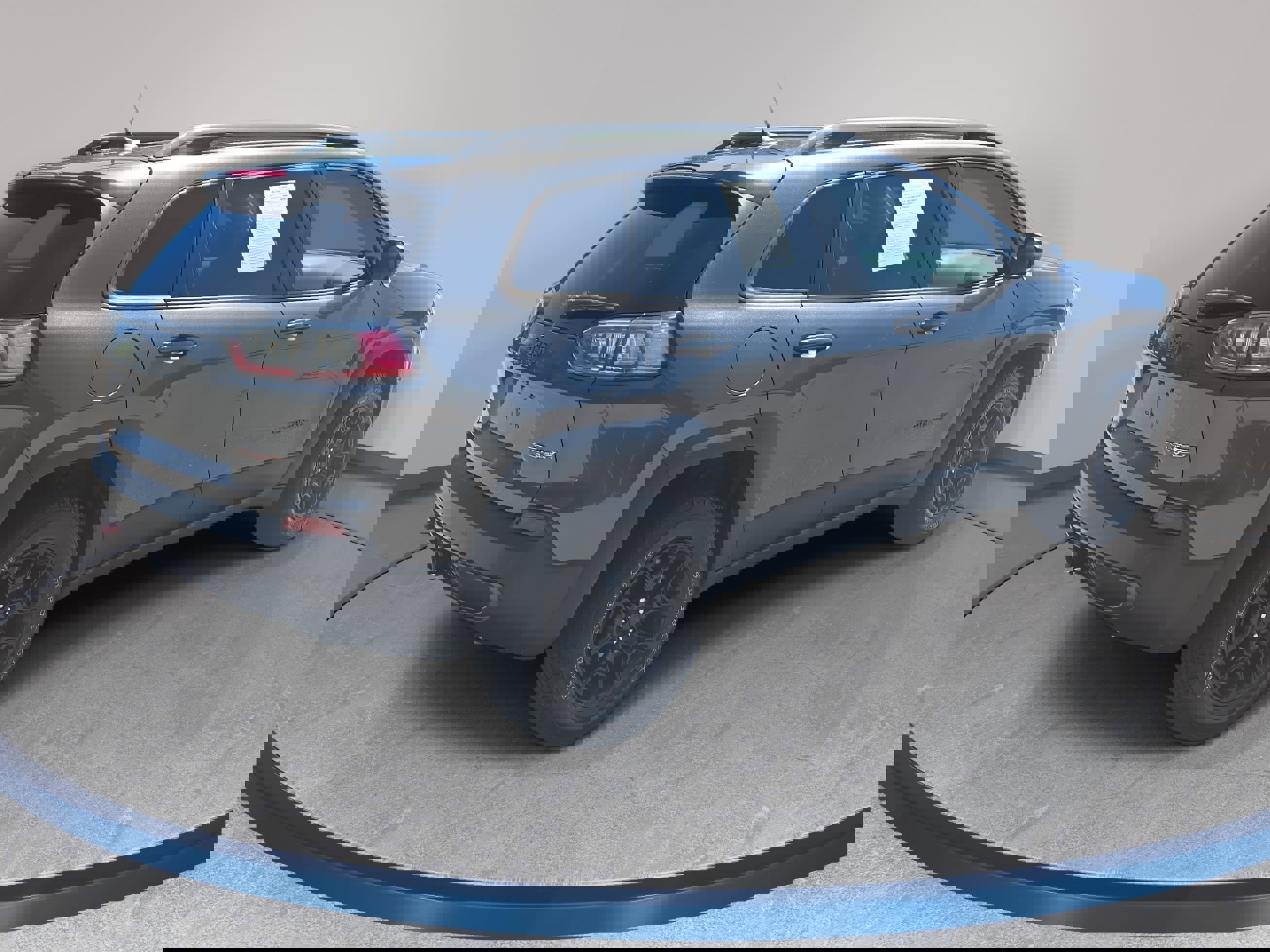 Used 2019 Jeep Cherokee Trailhawk w/ Comfort/Convenience Group image 5