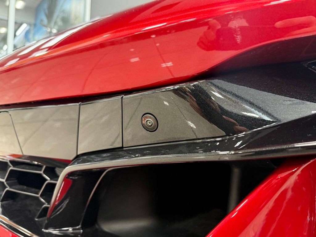Used 2025 Chevrolet Corvette Z06 RWD image 8