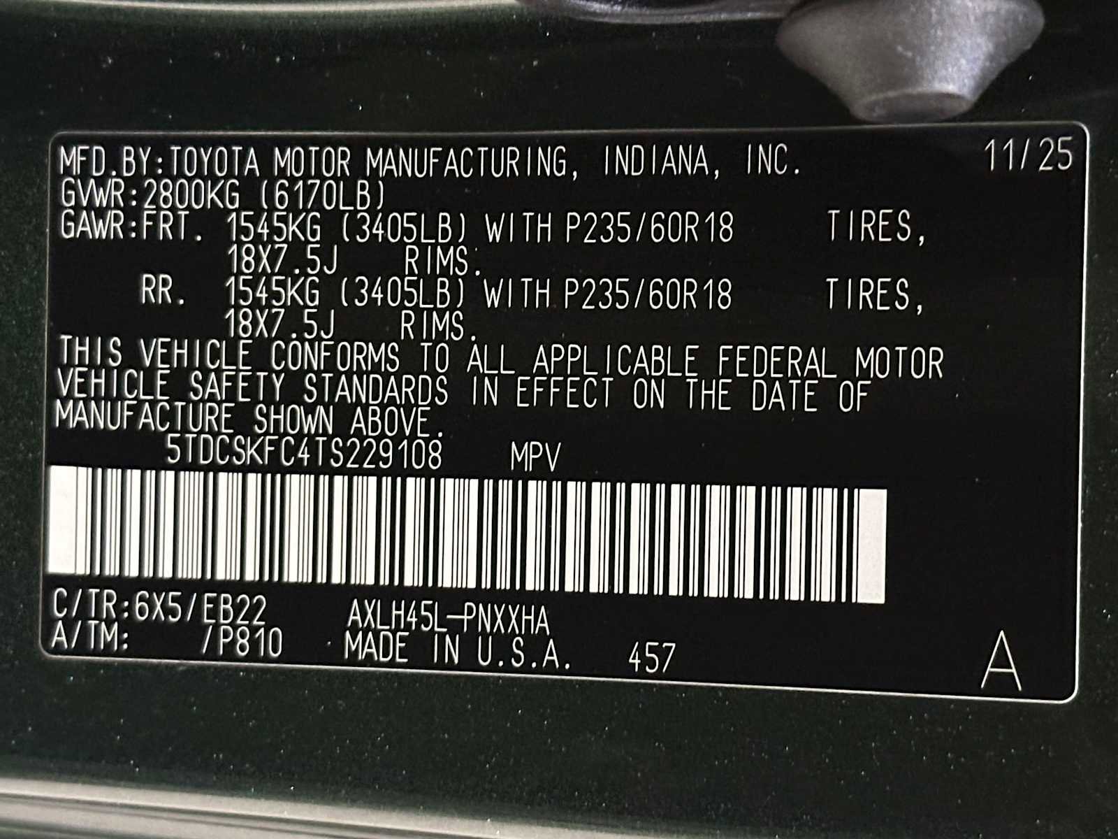 Certified 2026 Toyota Sienna XLE Woodland Edition image 31