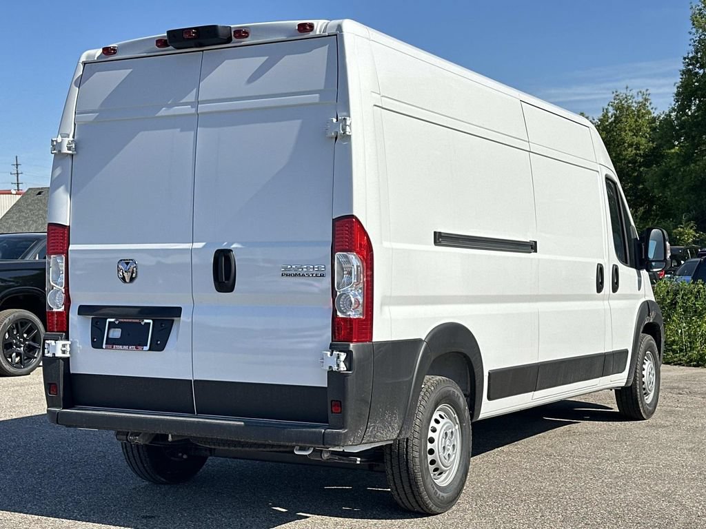 New 2026 RAM ProMaster 2500 w/ Convenience Group FWD image 3