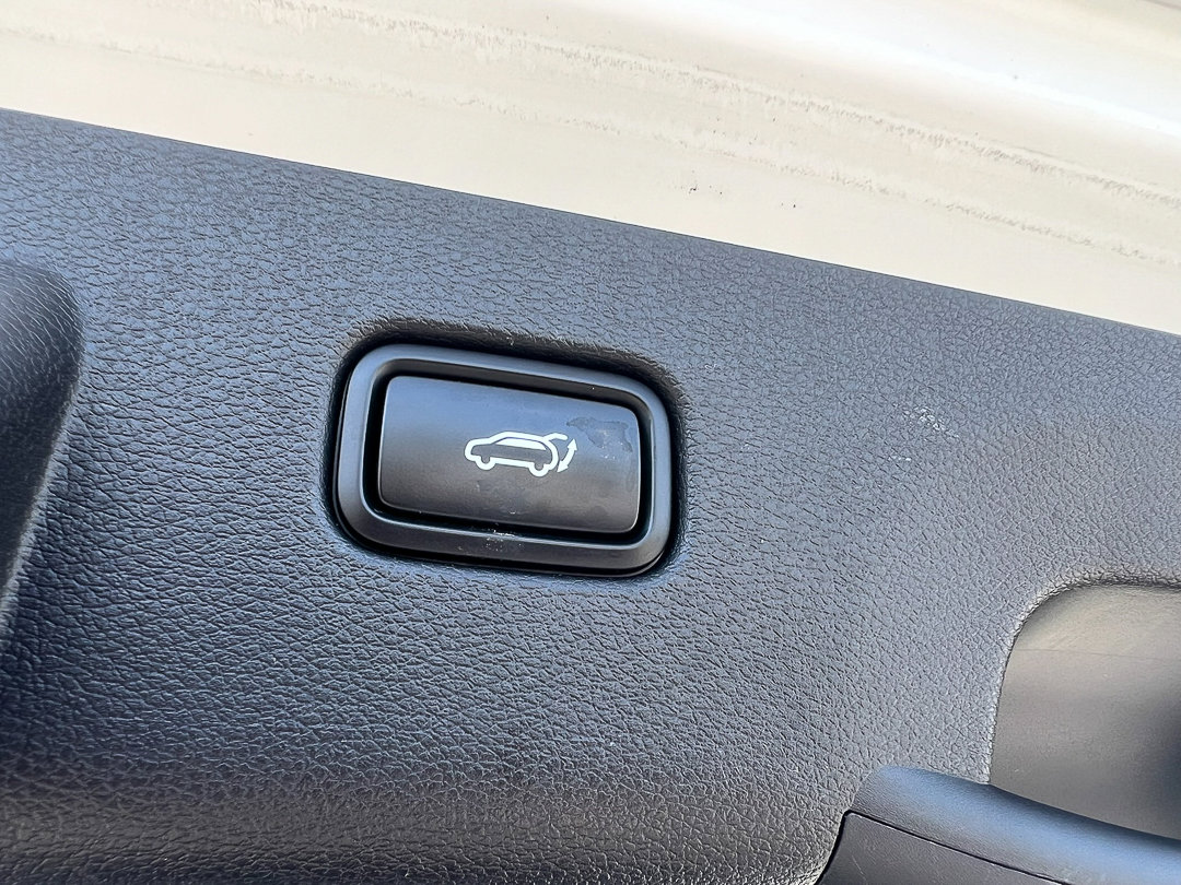 Used 2023 Kia Sportage X-Line w/ X-Line Premium Package AWD/4WD image 9
