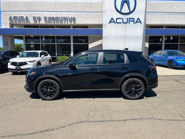 Used 2025 Honda HR-V Sport image 3