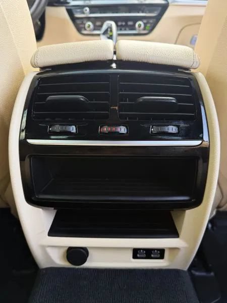 Used 2020 BMW 530i RWD image 49