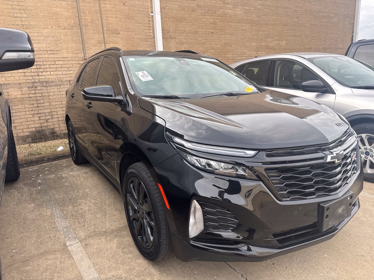 Used 2024 Chevrolet Equinox RS FWD image 4