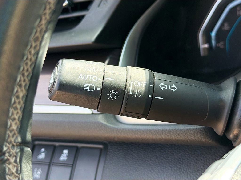 Used 2020 Honda Civic EX-L image 21