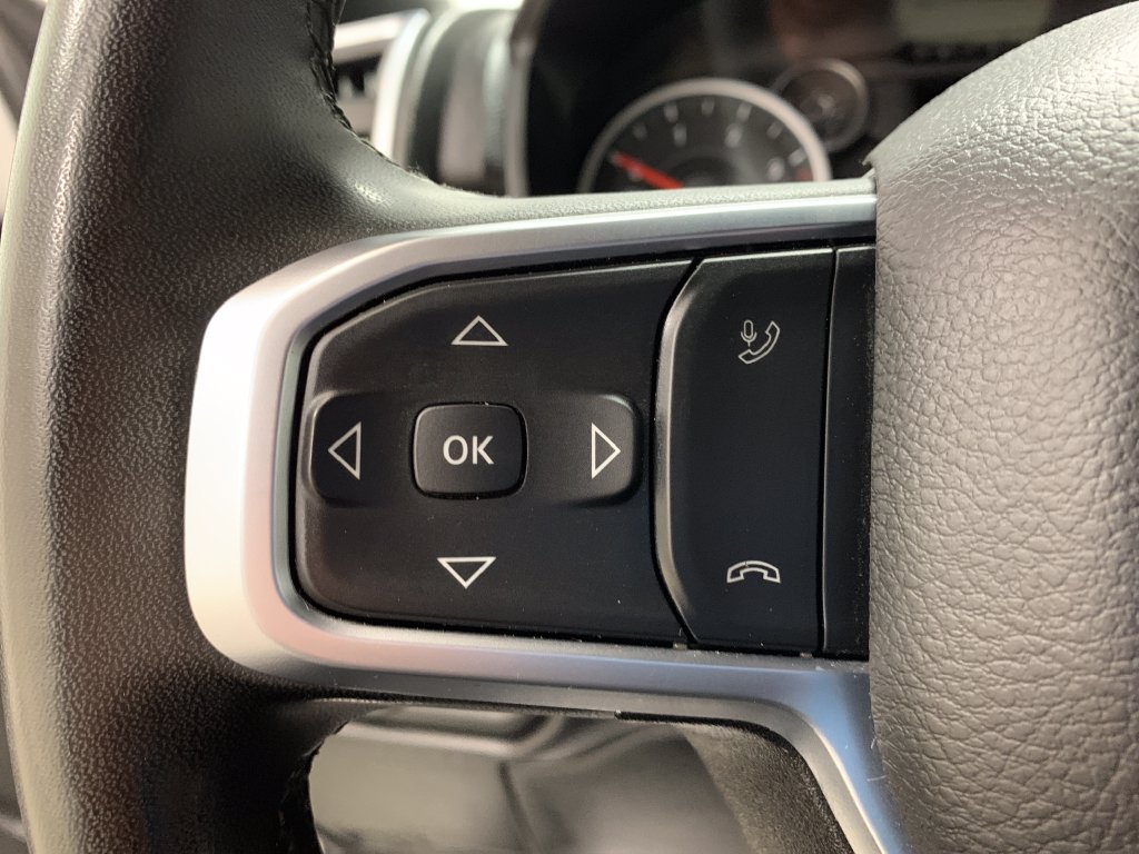 Used 2025 RAM 2500 Big Horn AWD/4WD image 23