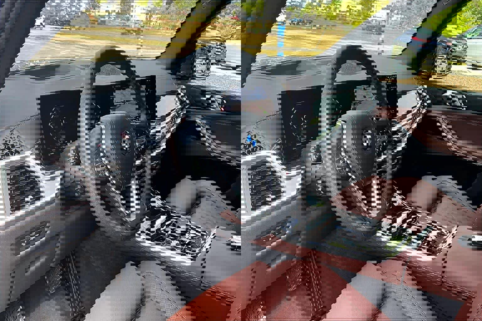 Certified 2024 BMW X5 sDrive40i w/ Premium Package image 17