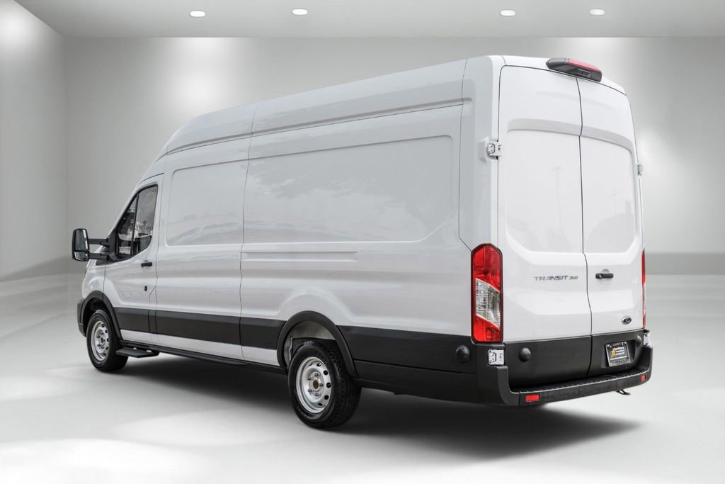 Used 2025 Ford Transit 350 148 High Roof Extended RWD image 8
