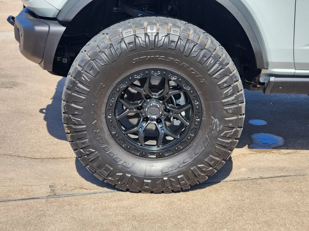 Used 2023 Ford Bronco Badlands AWD/4WD image 10