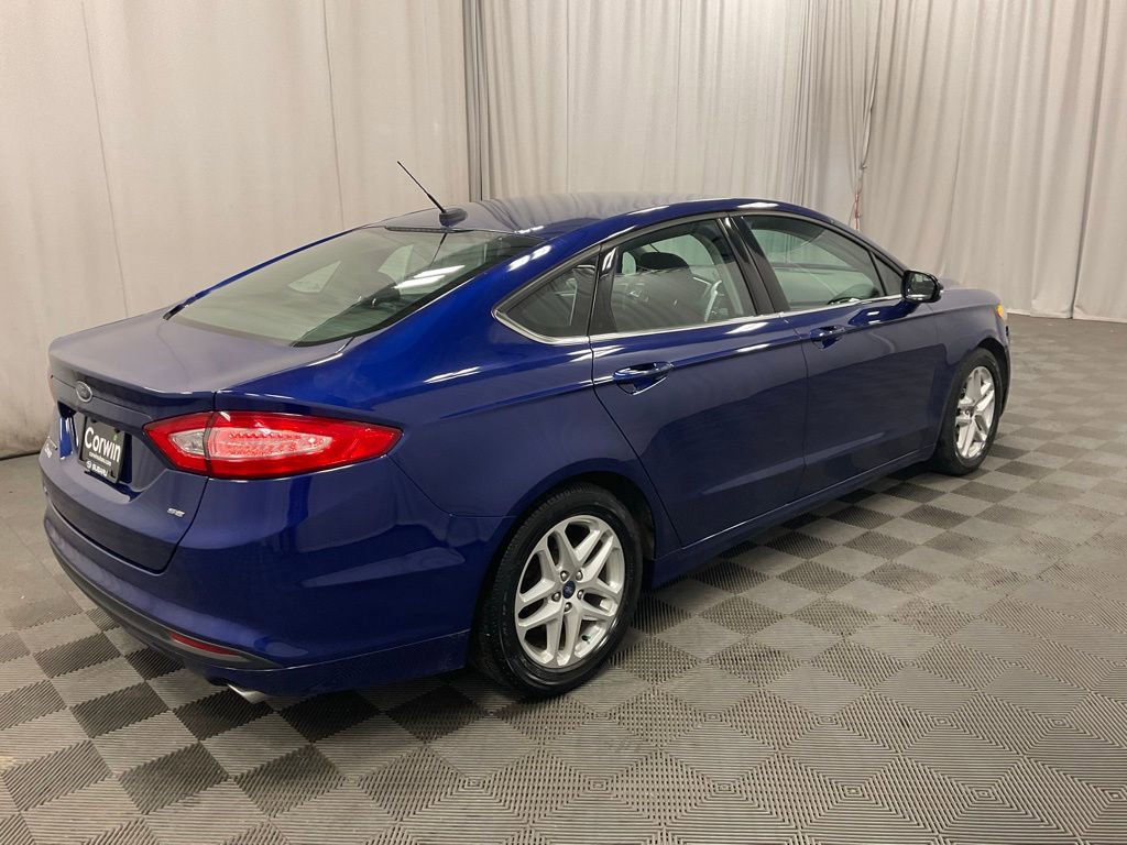 Used 2014 Ford Fusion SE image 5