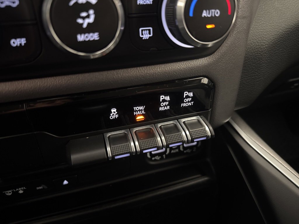 Used 2019 RAM 1500 Big Horn image 35