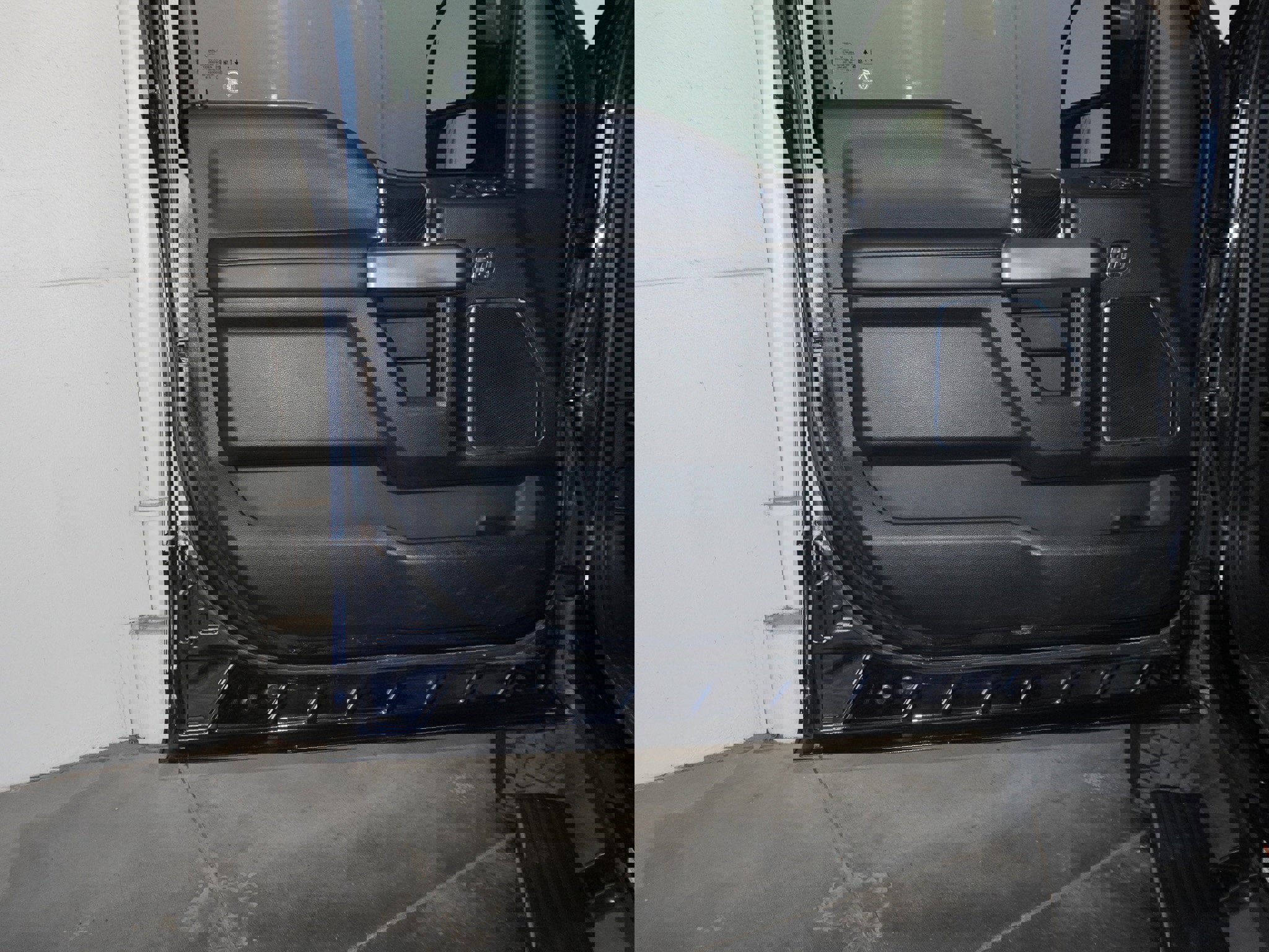 Used 2020 Ford F450 Platinum w/ FX4 Off-Road Package image 36