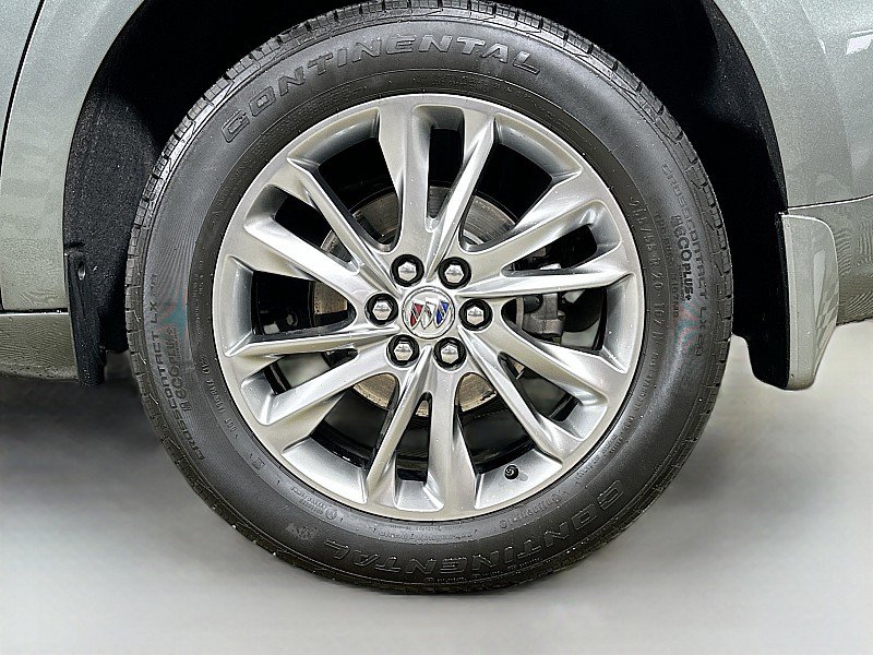 Used 2023 Buick Enclave Avenir w/ Avenir Technology Package AWD/4WD image 34