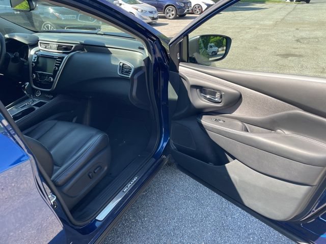 Used 2022 Nissan Murano SL w/ SL Moonroof Package AWD/4WD image 13
