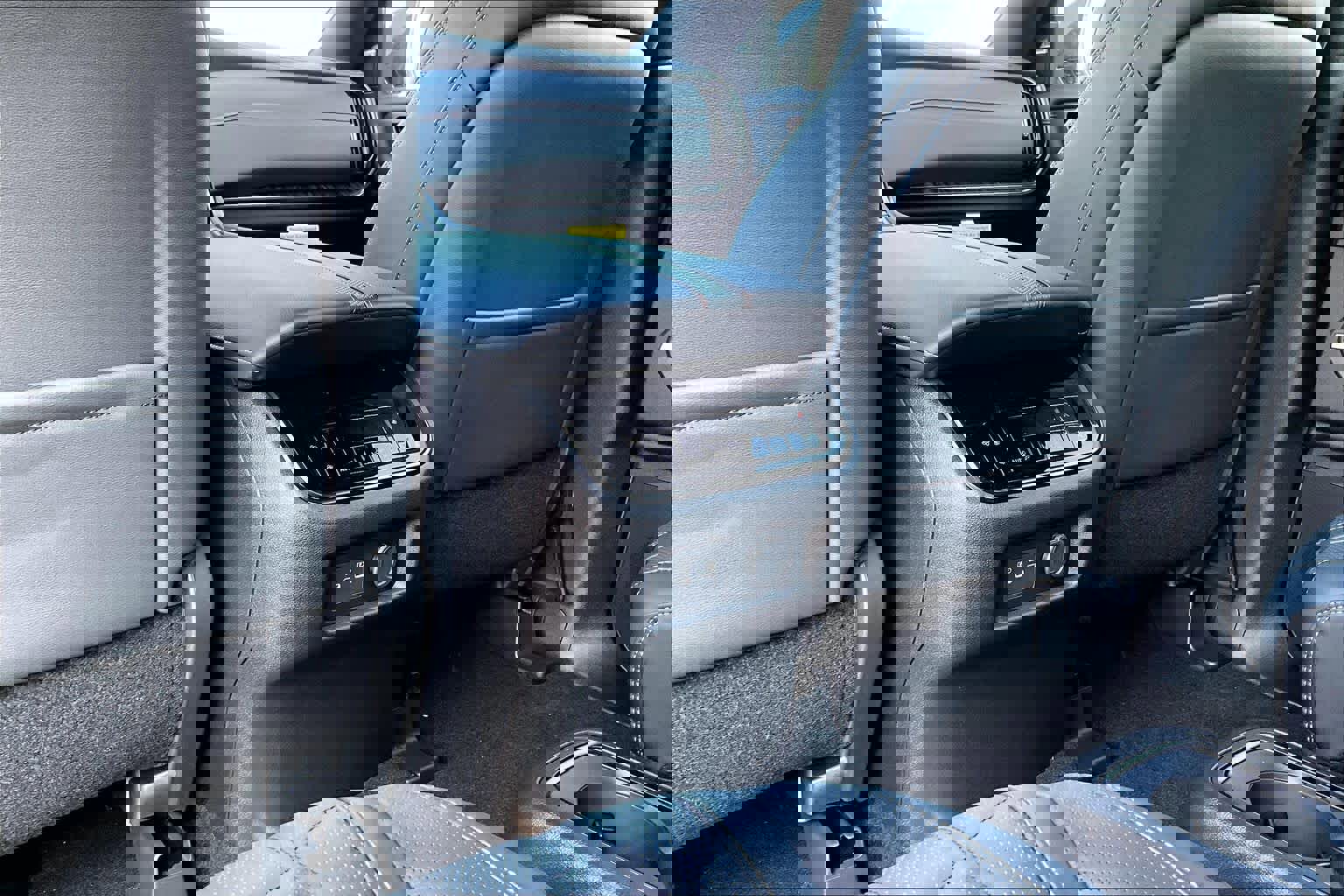 New 2026 Nissan Armada PRO-4X image 20