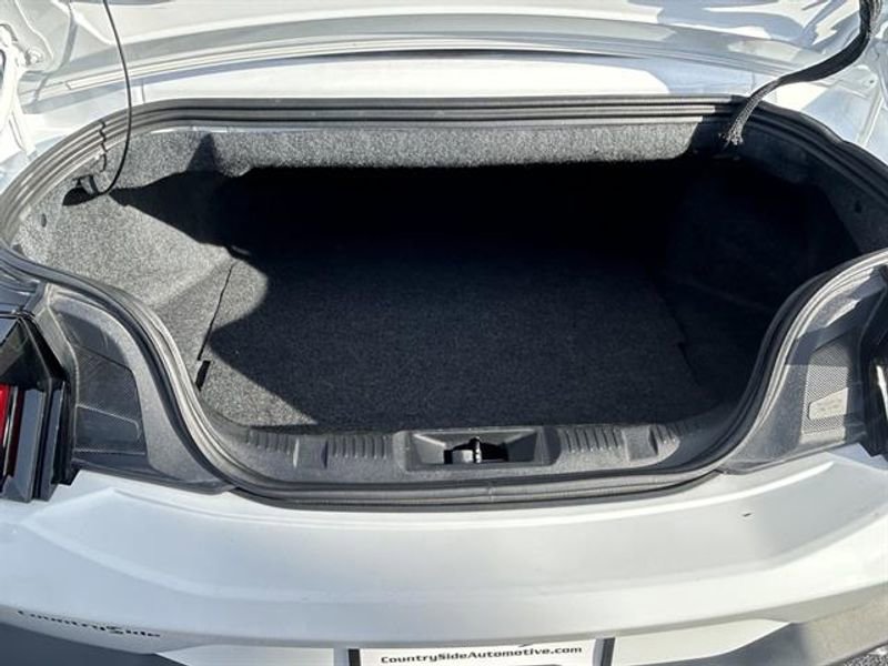 Used 2024 Ford Mustang Premium image 11
