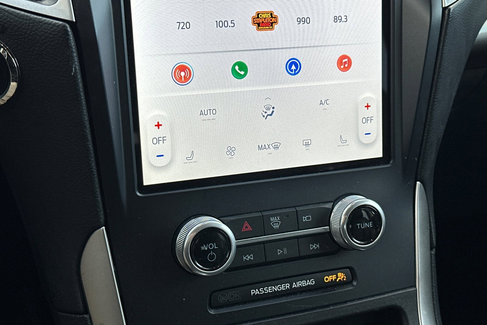 Used 2023 Ford Edge SEL image 20