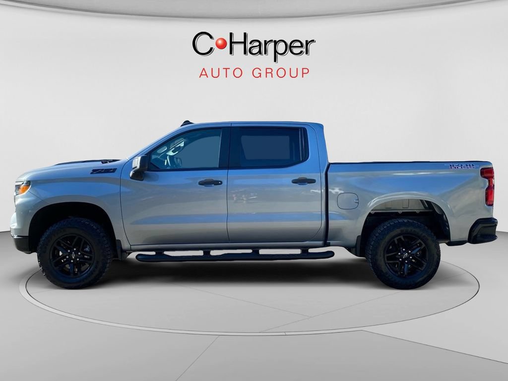 Used 2025 Chevrolet Silverado 1500 Custom Trail Boss w/ LPO, Dark Essentials Package AWD/4WD image 6