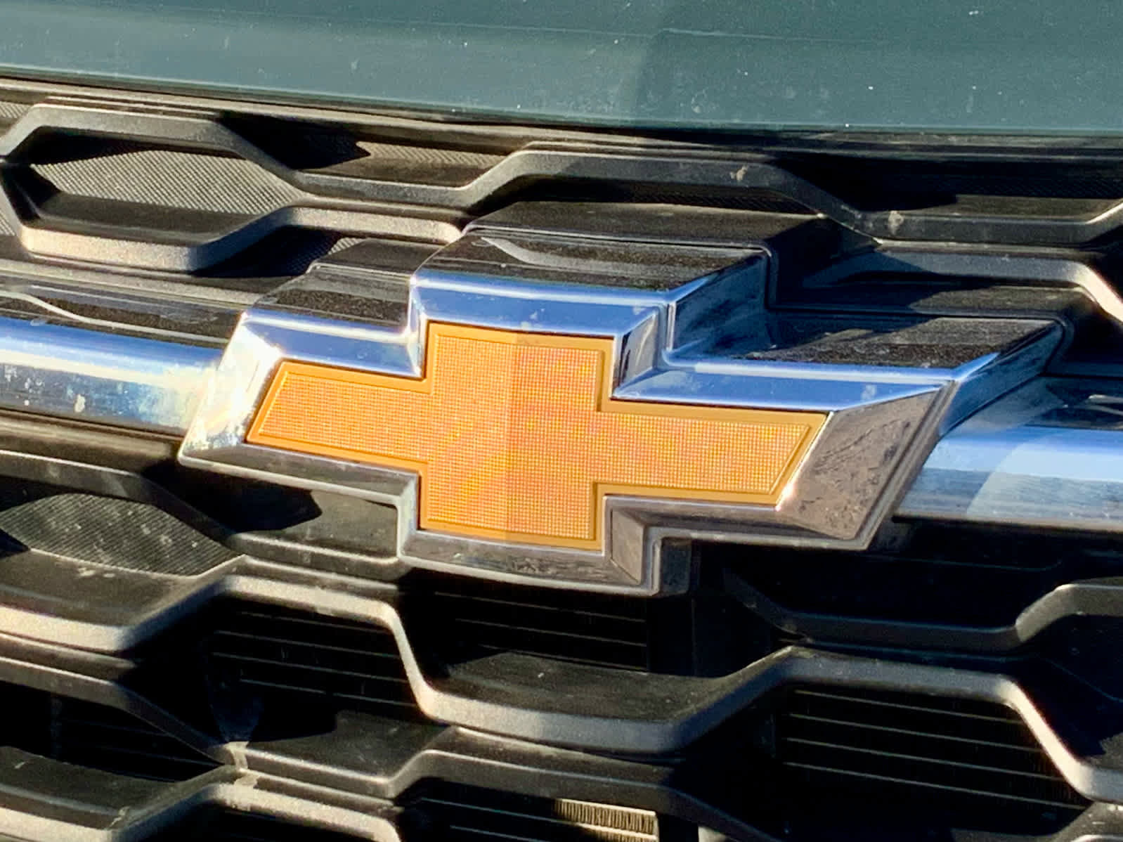 Certified 2025 Chevrolet Trax LT w/ Driver Confidence Package image 15