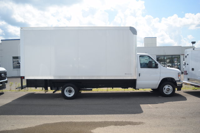 New 2027 Ford E-450 and Econoline 450 Super Duty w/ Power Equipment Group RWD image 11