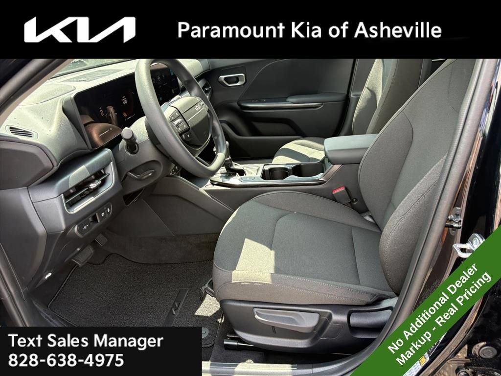 New 2026 Kia K4 FWD image 16