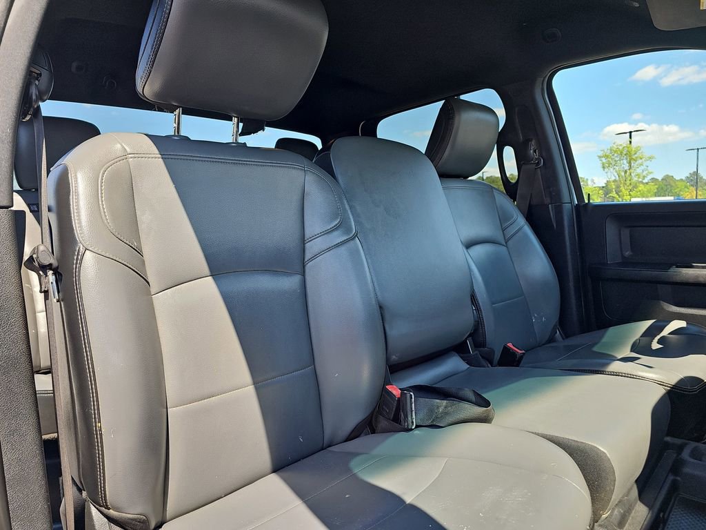 Used 2021 RAM 2500 Tradesman w/ Chrome Appearance Group image 15