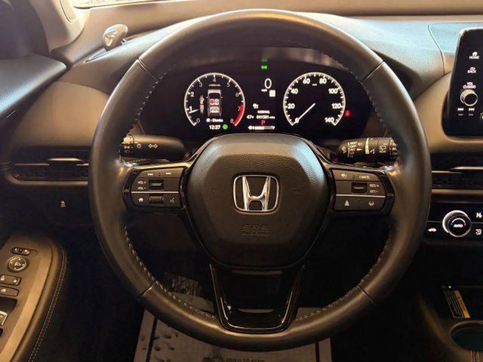 Used 2023 Honda HR-V EX-L image 28
