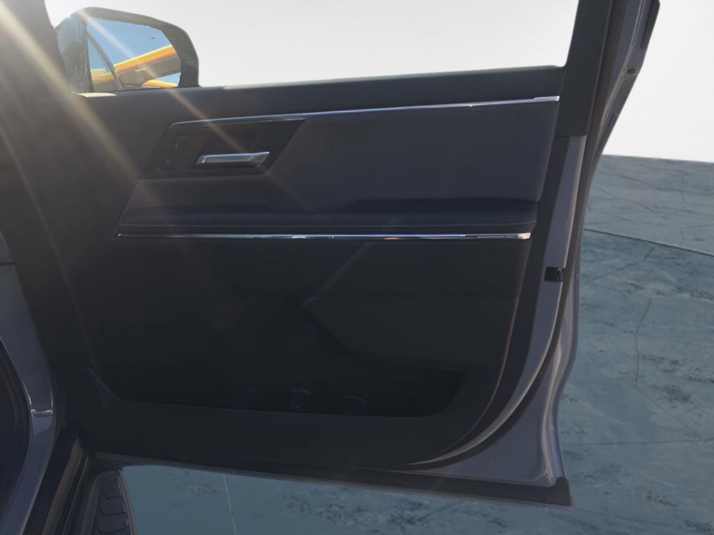 New 2026 GMC Sierra EV Elevation image 4