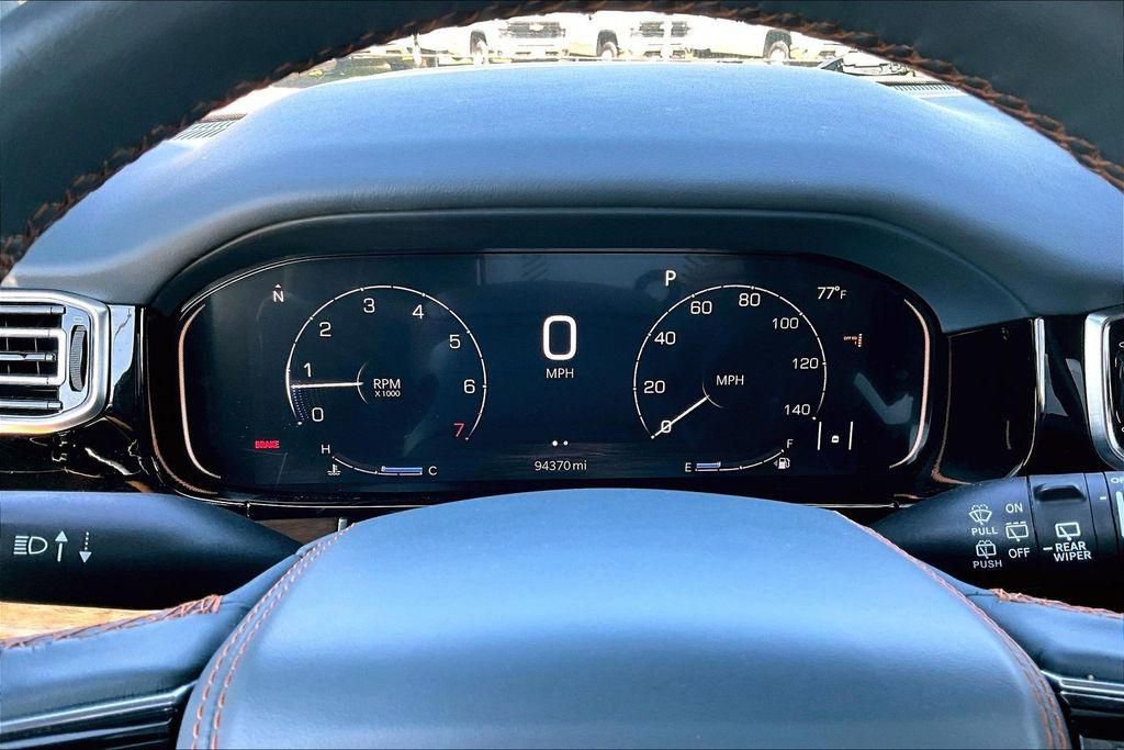 Used 2022 Jeep Grand Wagoneer Series II w/ Flexible Seating Group image 20