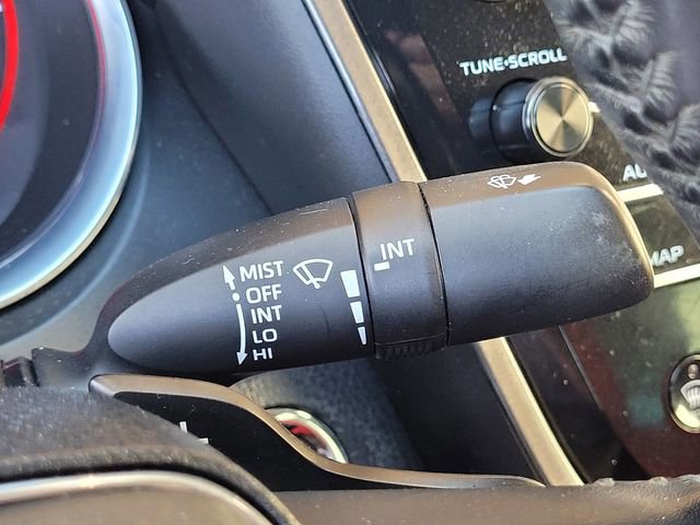 Certified 2019 Toyota Camry XSE image 31