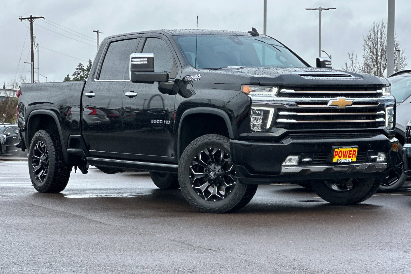 Used 2023 Chevrolet Silverado 3500 High Country image 2