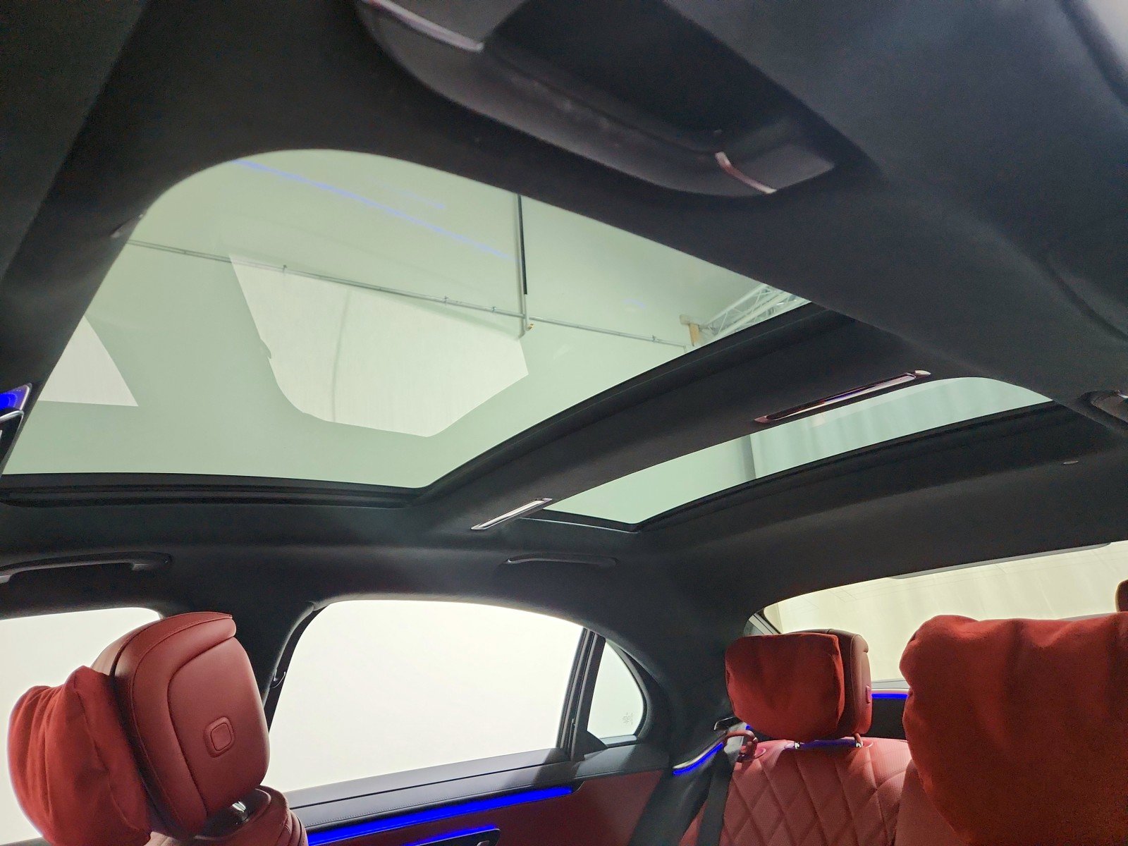 Certified 2025 Mercedes-Benz S 580 4MATIC Sedan image 37