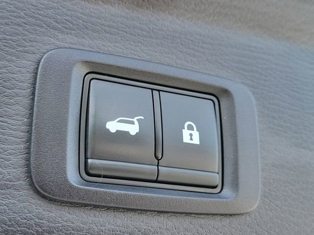 Used 2024 Mitsubishi Outlander SE AWD/4WD image 12