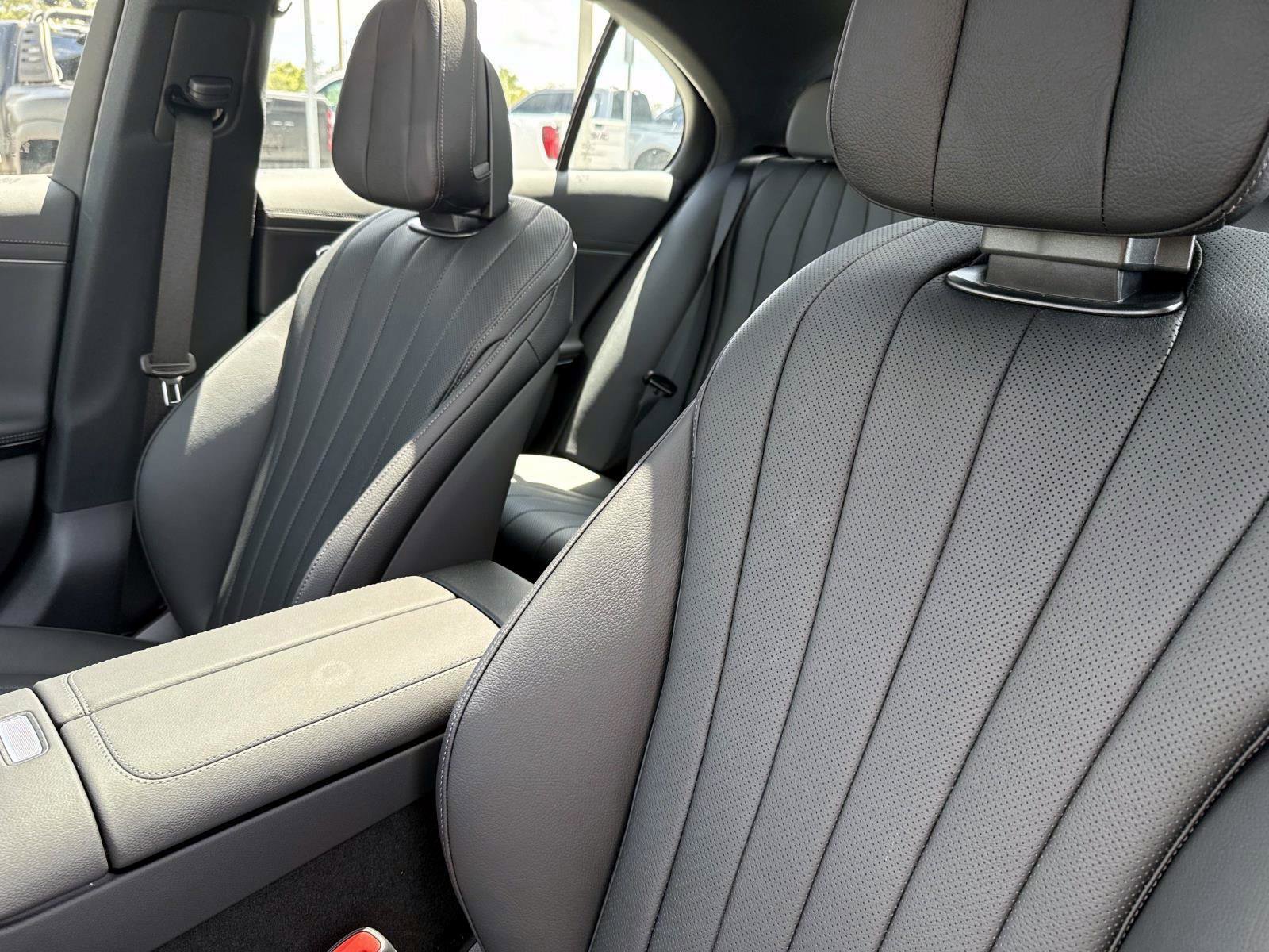 New 2026 Mercedes-Benz E 450 4MATIC Sedan image 21