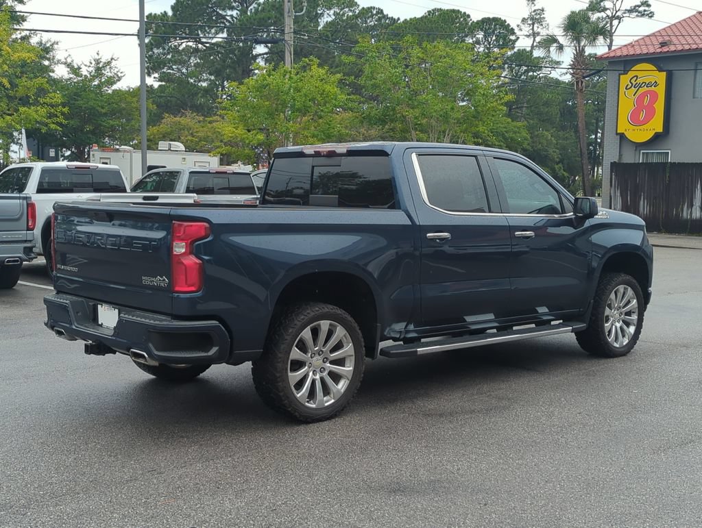 Used 2020 Chevrolet Silverado 1500 High Country w/ Technology Package AWD/4WD image 5