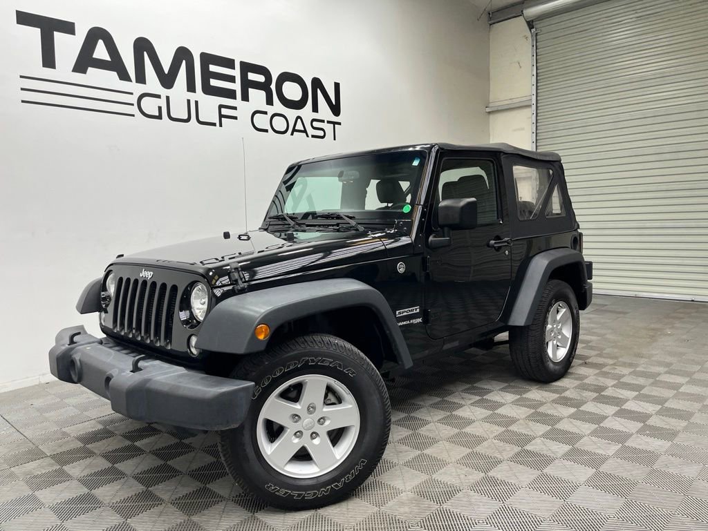 Used 2018 Jeep Wrangler Sport AWD/4WD image 2