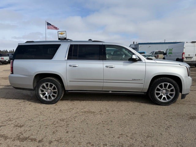 Used 2020 GMC Yukon XL Denali w/ Open Road Package image 8