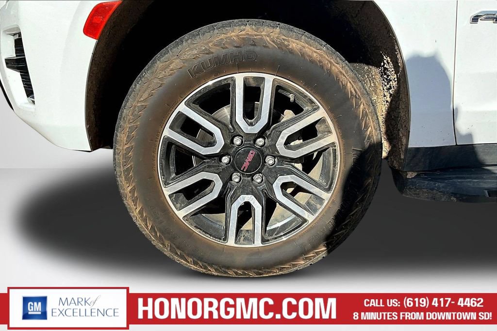 Used 2022 GMC Yukon AT4 AWD/4WD image 33